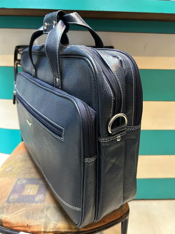 Navy_Textured_Leather_Briefcase_For_Professionals