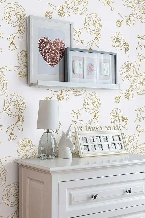 Gold_Floral_Botanical_Print_Wallpaper