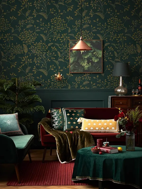 Dark_Green_Botanical_Pattern_Wallpaper