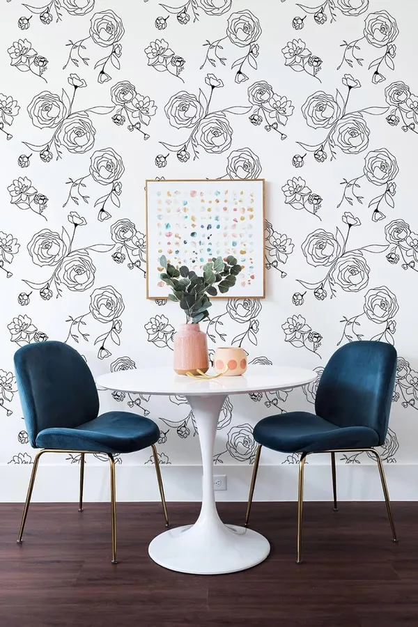 White_Floral_Print__Wallpaper