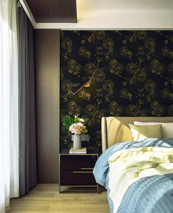 Decorative_Black_Gold_Floral_Pattern_Wallpaper