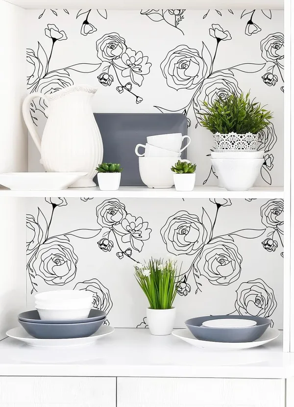 White_Floral_Print__Wallpaper