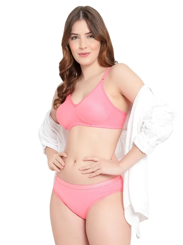 Multicolor_Cotton_Ligerie_Seamless_Moulded_Wirefree_Bra_And_Panty_Set_For_Women_And_Girls_(Pack_of_3)