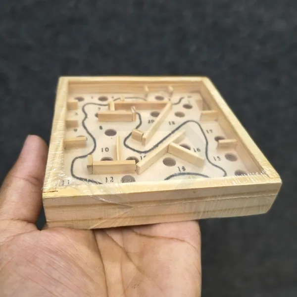 Natural_Wood_Handheld_Maze_Puzzle_Brain_Teaser_Toy_For_Kids_-_Pack_Of_2