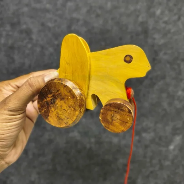Natural_Wood_Frog_Pull_Along_Toy_For_Kids