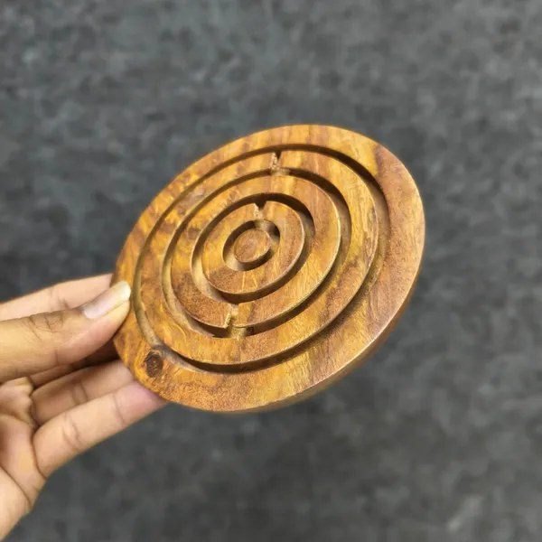 Nivaaro_Wooden_Circular_Labyrinth_Maze_Puzzle_Board_Game