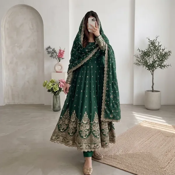 DEKEANSHKA®_Designer_Bottle_Green_Embroidered_Gown_With_Dupatta_&_Pant_Set
