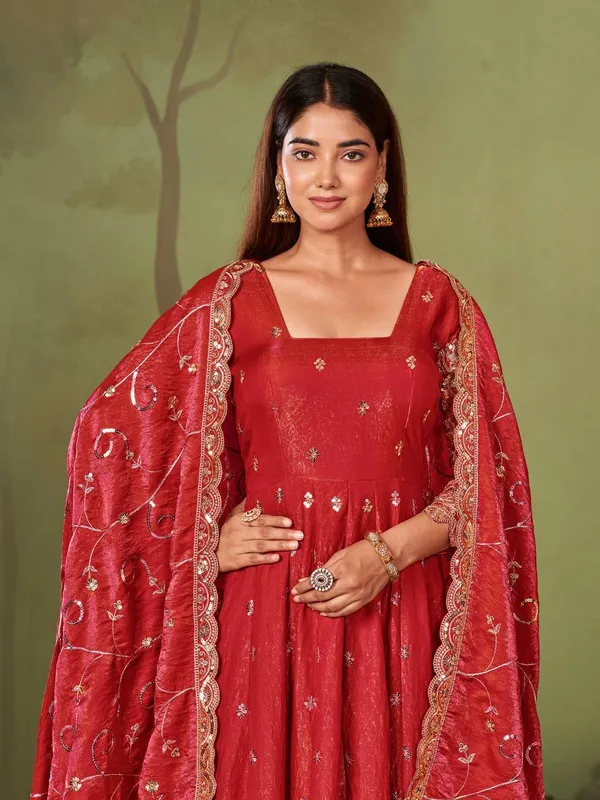 DEKEANSHKA®_Designer_Bridal_Red_Embroidered_Gown_With_Dupatta_&_Pant_Set