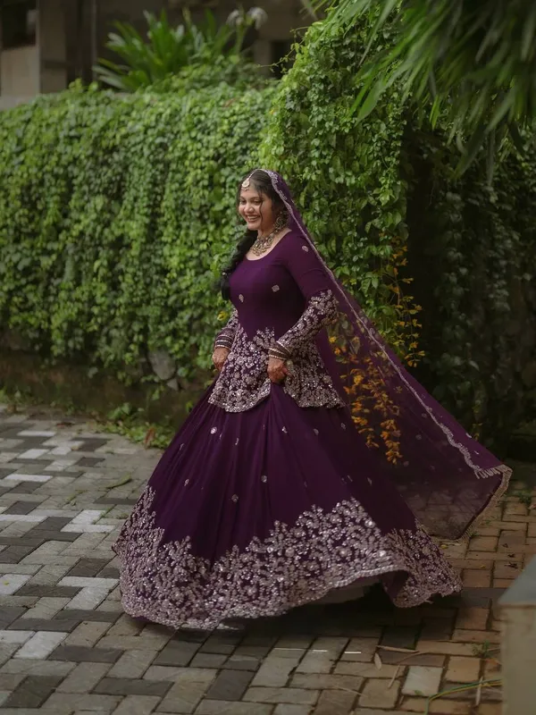 DEKEANSHKA®_Royal_Purple_Designer_Embroidered_Party_Wear_Lehenga_Choli_Set_with_Dupatta