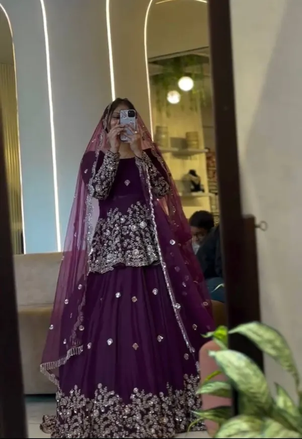 DEKEANSHKA®_Royal_Purple_Designer_Embroidered_Party_Wear_Lehenga_Choli_Set_with_Dupatta