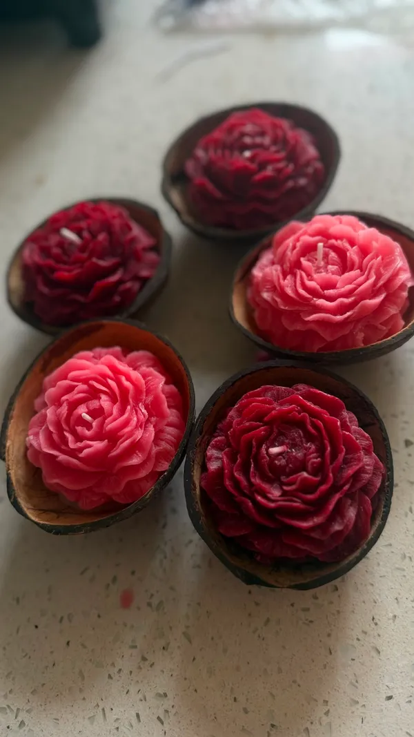 Red_and_Pink_Rose_Coconut_Wax_Decorative_Candle_Set_Pack_Of_5