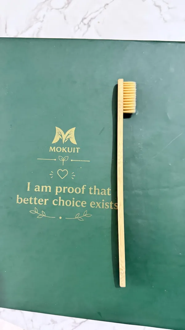Multicolor_Bamboo_Nylon_Bristles_Bamboo_Toothbrush_Set_Pack_Of_3