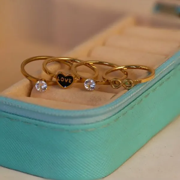 Gold-Tone_Love_Infinity_Ring_Set_for_Women