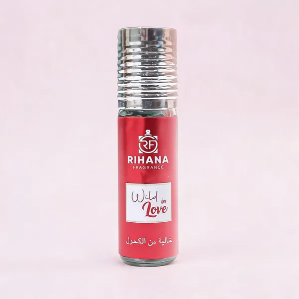 Rihana_Wild_In_Love_Fresh_Fruity_Vanilla_Attar