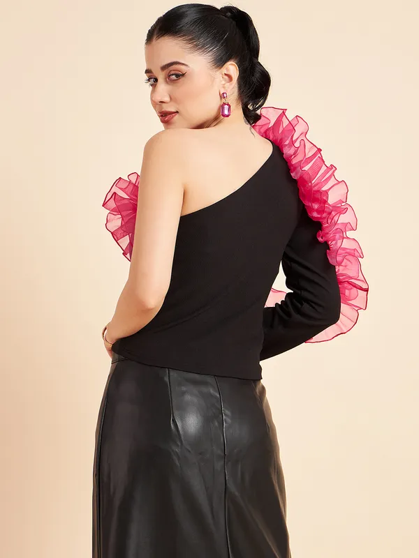 Black_One_Shoulder_Ruffle_Top_for_Women