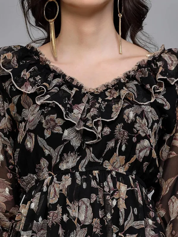 Women_Floral_Georgette_Dress_Knee_Length_Fit_Flare_V_Neck_Frill_Detail_Casual_Elegant_Dress_3_4_Sleeve_S_Xxl