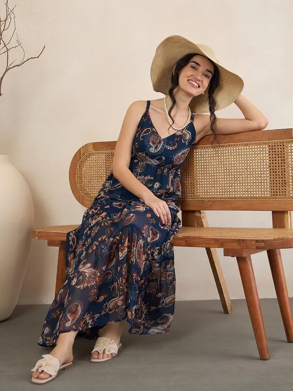 Women_S_Printed_Chiffon_Maxi_Dress_V_Neck_Spaghetti_Strap_Tiered_Flowy_Silhouette_Boho_Style
