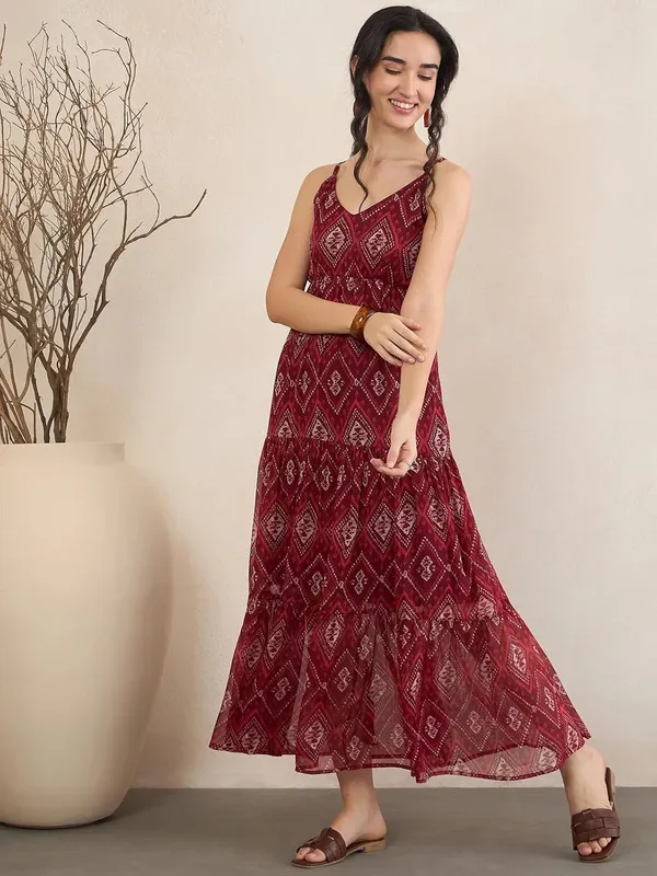 Women_S_Printed_Chiffon_Maxi_Dress_V_Neck_Spaghetti_Strap_Tiered_Flowy_Silhouette_Boho_Style