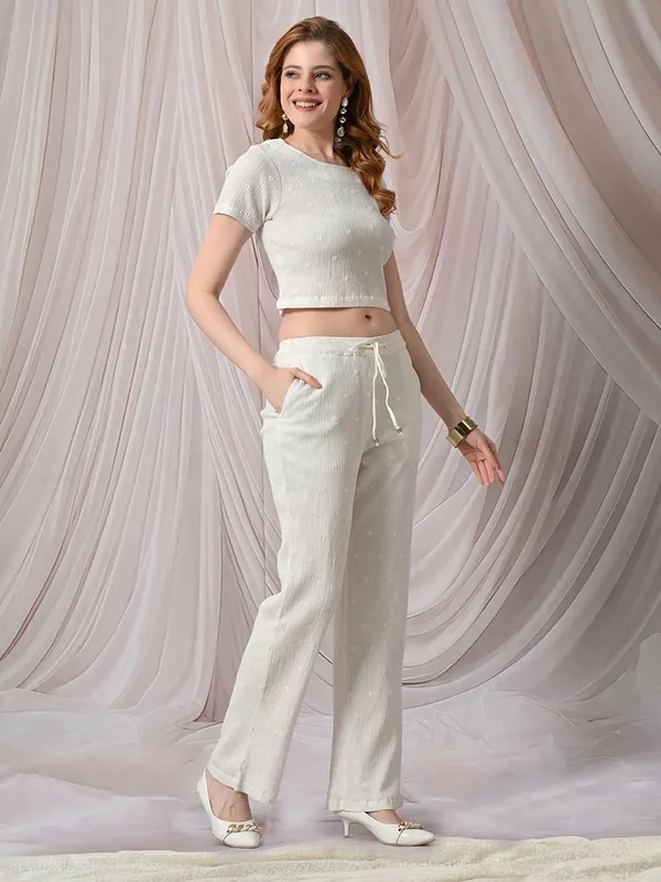 Women_S_Co_Ord_Set_Crop_Top_With_Wide_Leg_Trousers_Textured_Fabric_Casual_Style