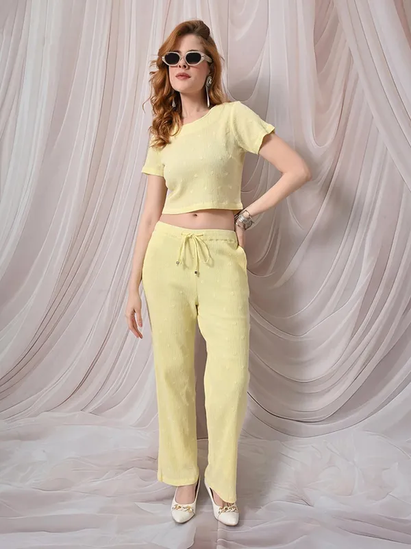Women_S_Co_Ord_Set_Crop_Top_With_Wide_Leg_Trousers_Textured_Fabric_Casual_Style