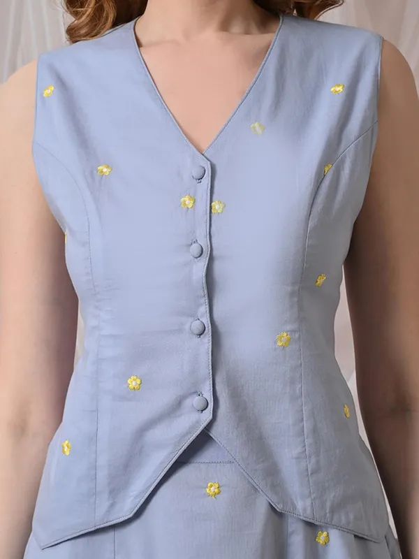 Women_S_Light_Blue_Embroidered_Co_Ord_Set_Sleeveless_V_Neck_Waistcoat_With_Scallop_Hem_Midi_Skirt