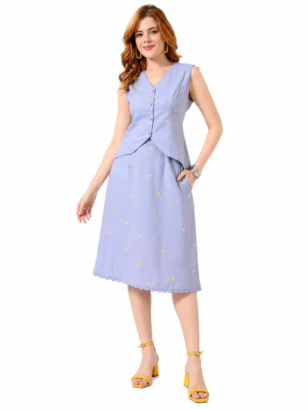 Women_S_Light_Blue_Embroidered_Co_Ord_Set_Sleeveless_V_Neck_Waistcoat_With_Scallop_Hem_Midi_Skirt