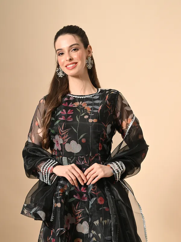 Black_Floral_Print_Anarkali_Suit_Set_for_Women
