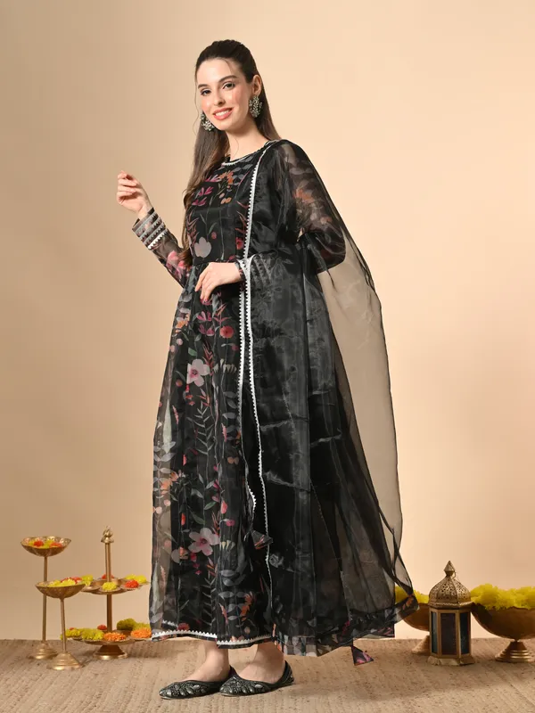 Black_Floral_Print_Anarkali_Suit_Set_for_Women