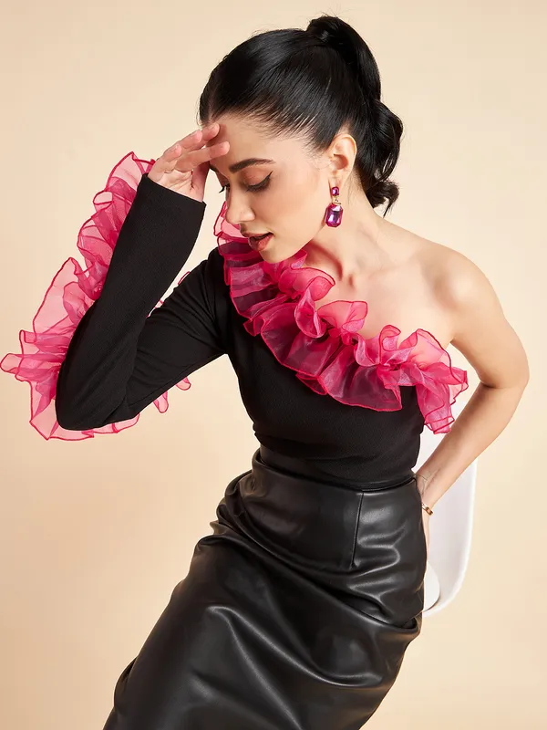 Black_One_Shoulder_Ruffle_Top_for_Women