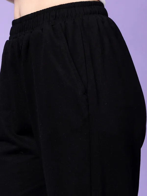 Black_Trouser_And_Wide_Leg_Pants_Set_For_Women