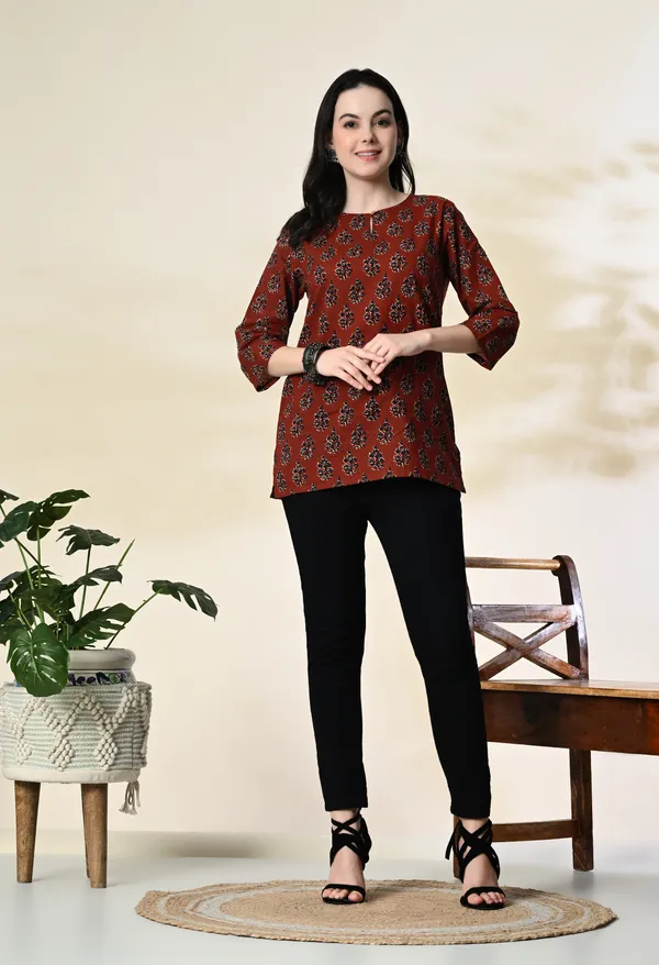 Rust_Printed_Straight_Kurti_for_Women