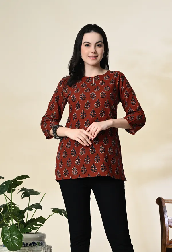 Rust_Printed_Straight_Kurti_for_Women