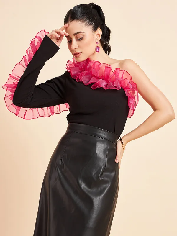 Black_One_Shoulder_Ruffle_Top_for_Women