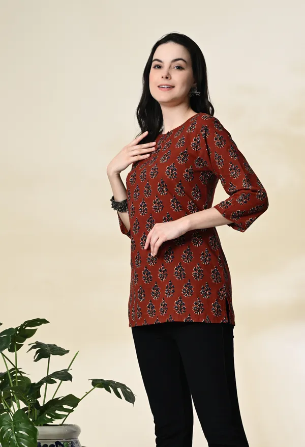 Rust_Printed_Straight_Kurti_for_Women