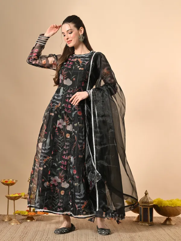 Black_Floral_Print_Anarkali_Suit_Set_for_Women