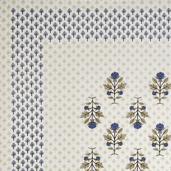 Navy_And_White_Floral_Print_King_Size_Bedsheet