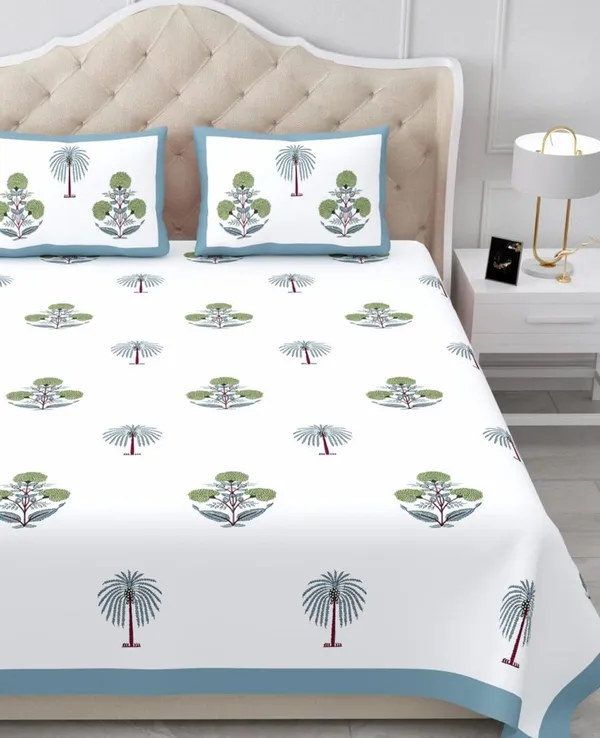 Blue_And_White_Printed_Botanical_Tree_Pattern_King_Size_Bedsheet_Set
