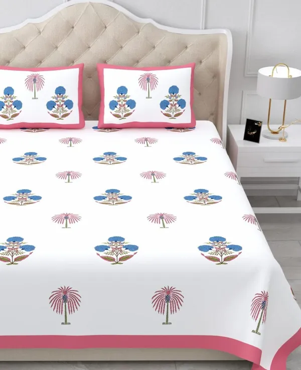 Coral_Pink_And_White_Floral_Print_King_Size_Bedsheet