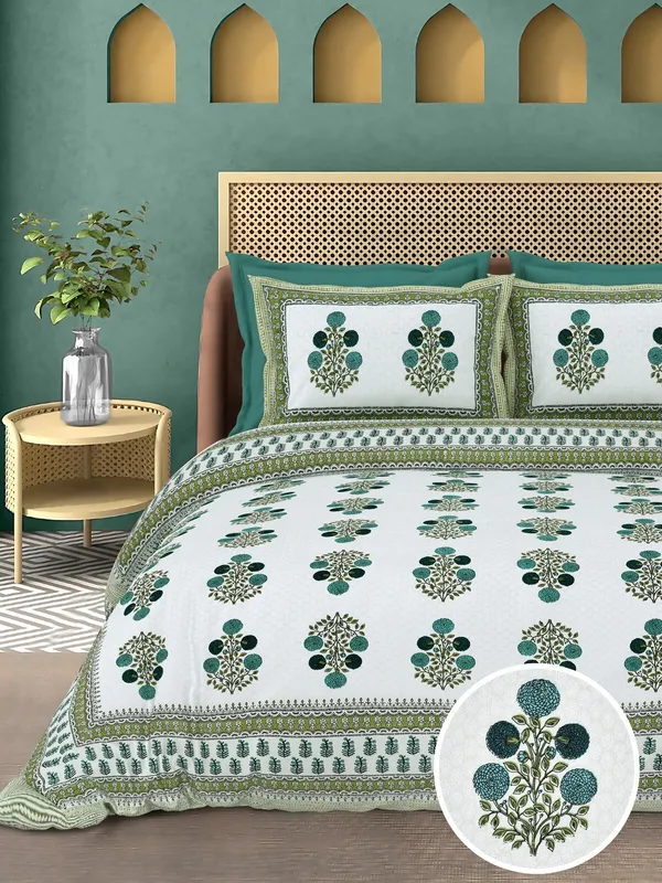 Pine_Green_And_White_Floral_Print_King_Size_Bedsheet