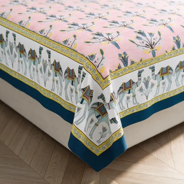 Pink_And_White_Floral_Print_Pink_King_Size_Bedsheet