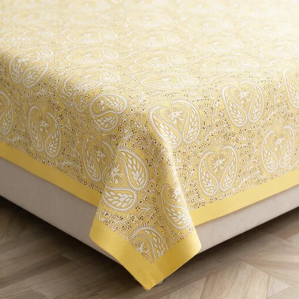 Yellow_Paisley_Print_King_Size_Bedsheet