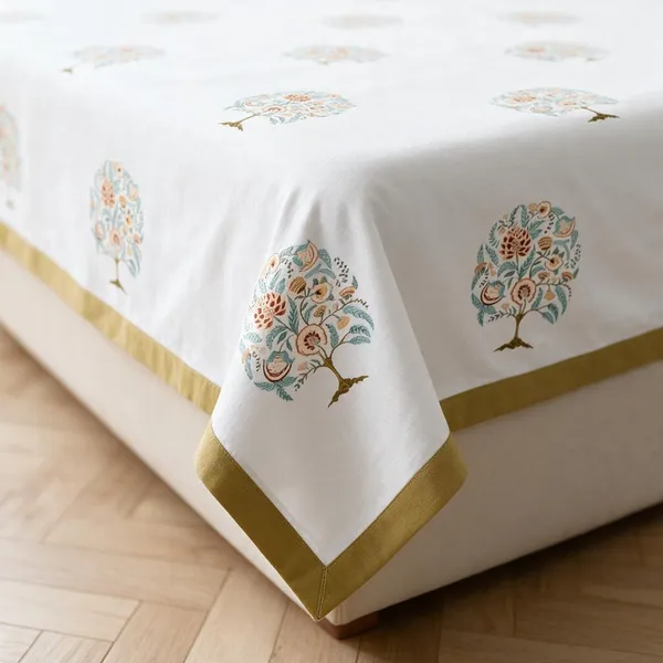 Ivory_Gold_Floral_Print_King_Size_Bedsheet