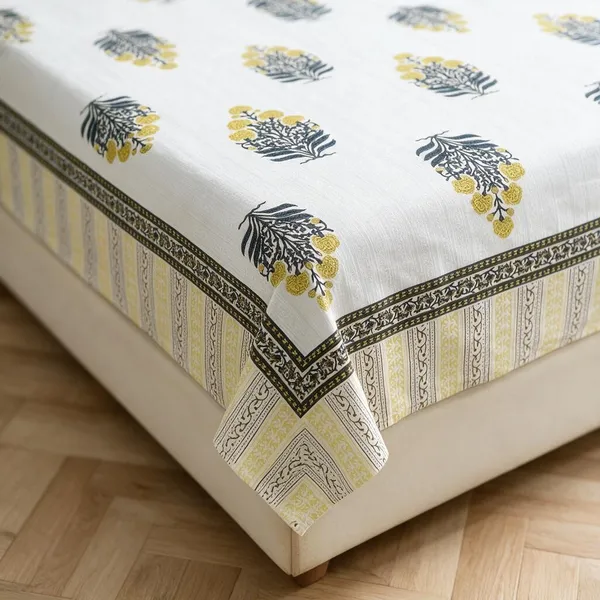 Butter_Yellow_Botanical_Floral_Print_King_Size_Bedsheet_Set