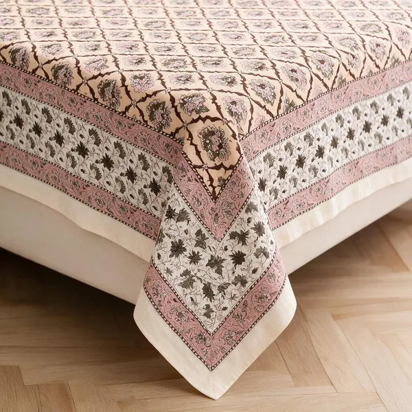 Peach_Printed_Floral_Geometric_King_Size_Bedsheet