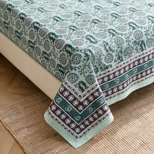 Sea_Green_Decorative_Paisley_Print_King_Size_Bedsheet_Set