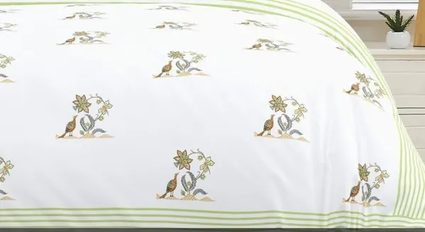 Green_And_White_Printed_Floral_Bird_King_Size_Bedsheet