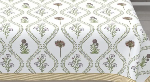 Beige_Fabric_Botanical_Floral_Print_King_Size_Bedsheet_Set