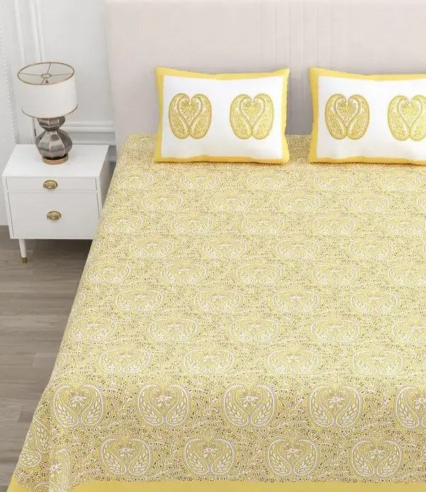 Yellow_Paisley_Print_King_Size_Bedsheet