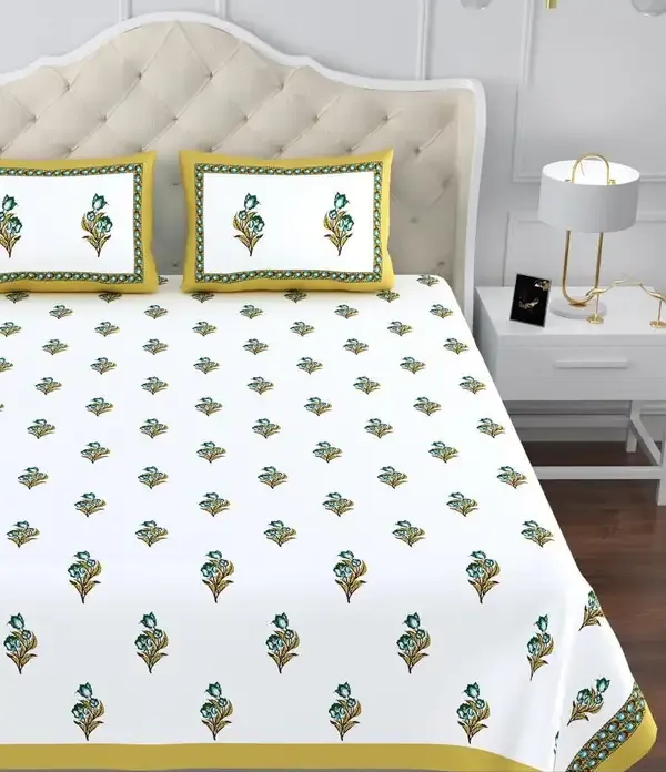 Golden_And_White_Floral_Print_King_Size_Bedsheet_Set