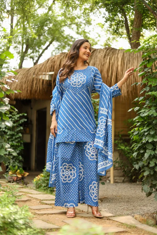Sky_Blue_Cotton-Silk_Straight_Printed_Palazzo_Kurta_Set_For_Women